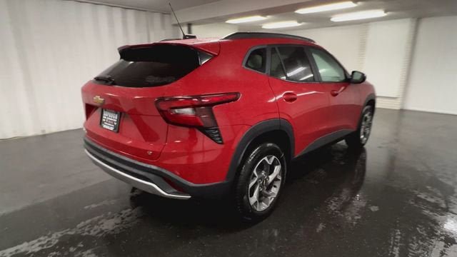 New 2026 Chevrolet Trax LT w/ Driver Confidence Package image 8