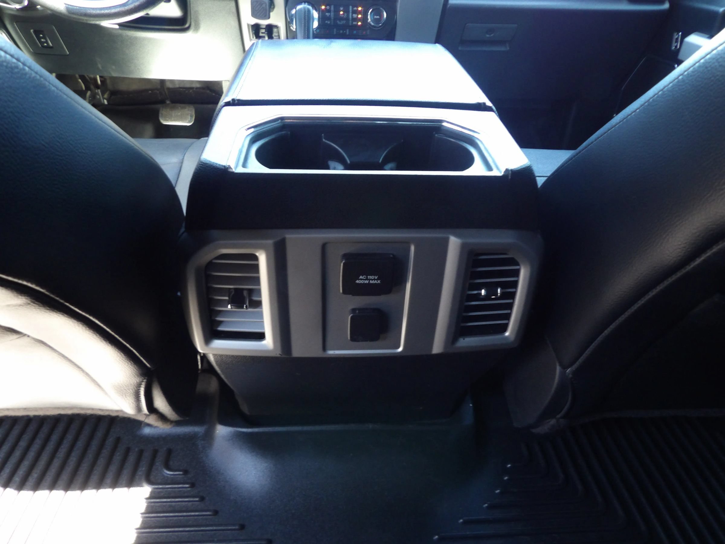 Used 2015 Ford F150 Lariat AWD/4WD image 22
