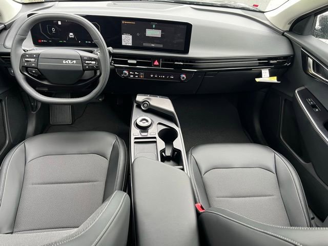 New 2025 Kia EV6 Light w/ Light LR Technology Package image 17