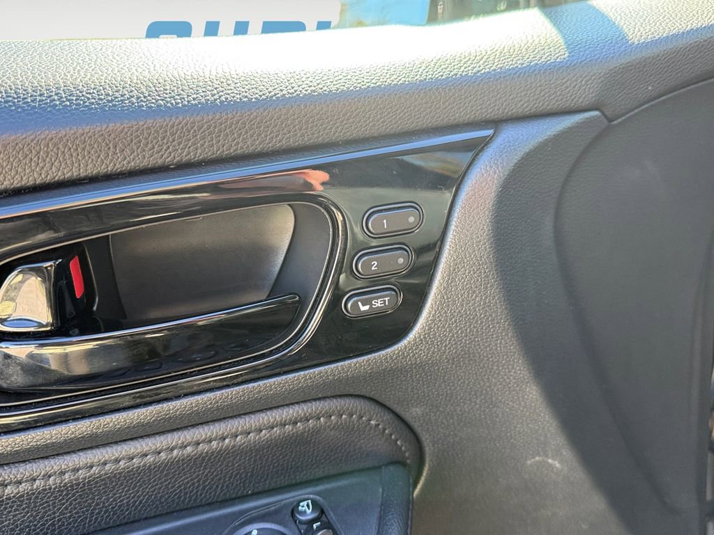 Used 2022 Honda Odyssey Elite image 19