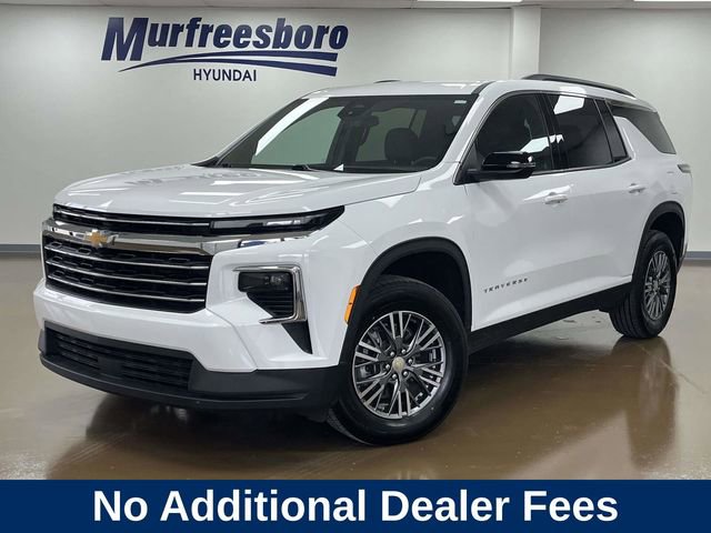 Used 2025 Chevrolet Traverse LT