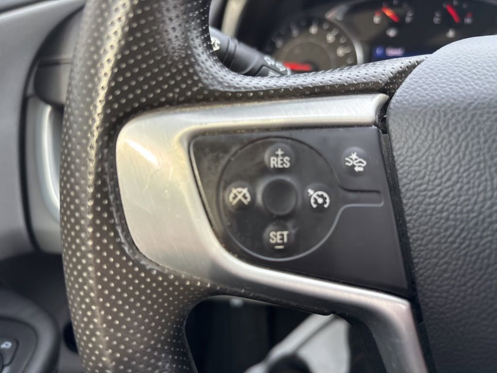 Used 2022 GMC Terrain SLE w/ Driver Convenience Package image 19
