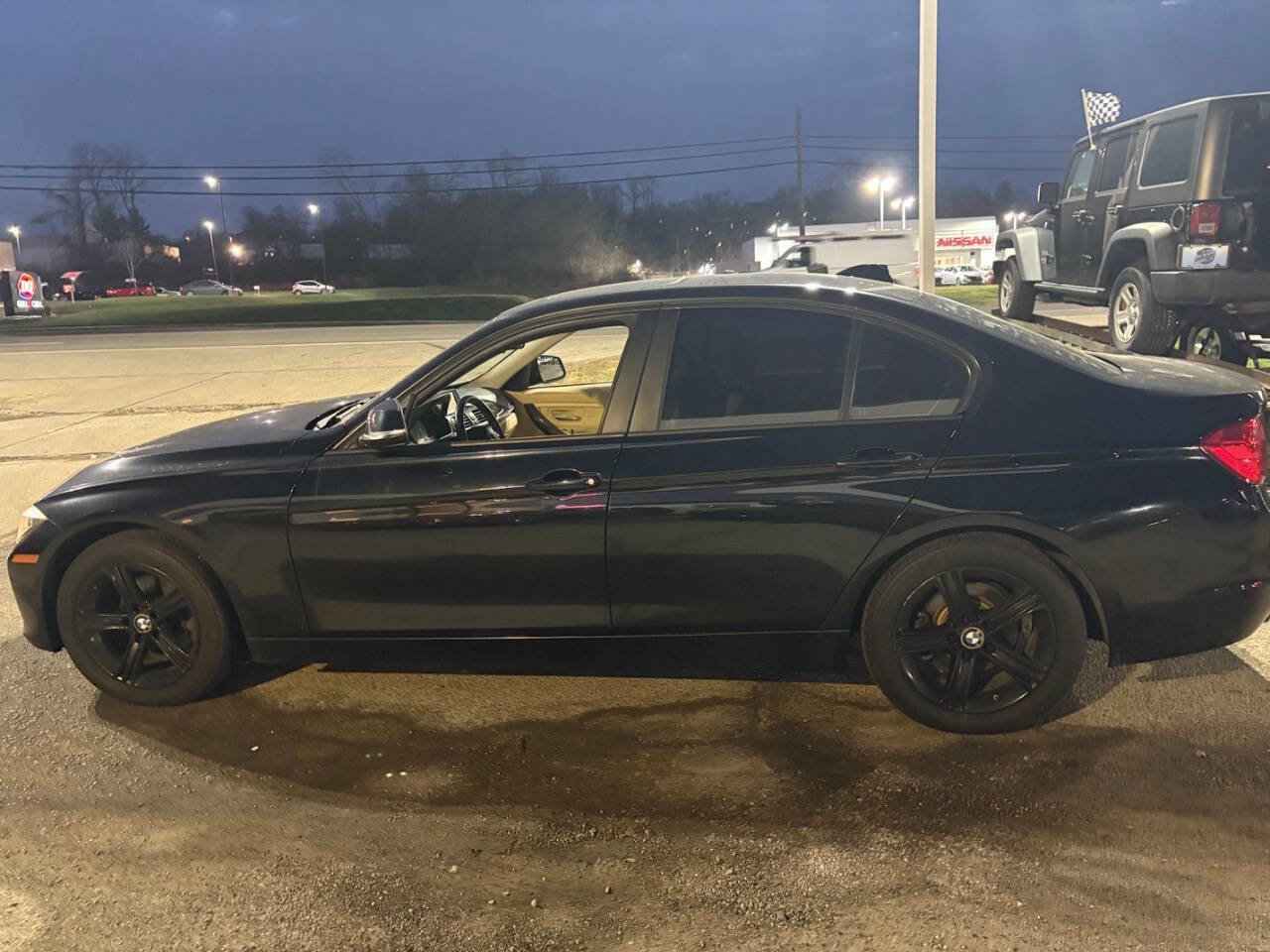 Used 2014 BMW 320i Sedan image 7