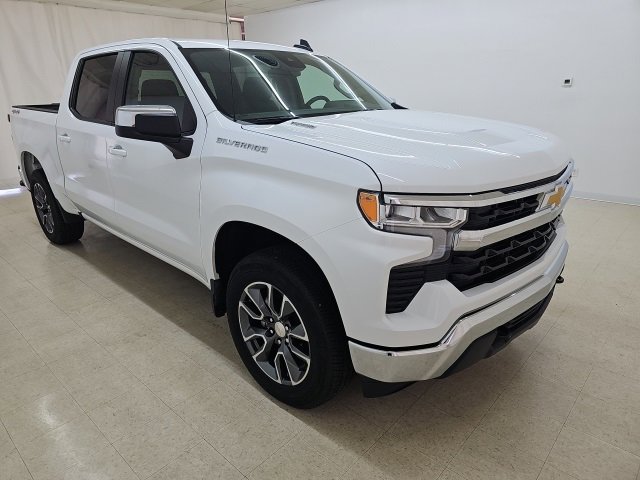 Used 2024 Chevrolet Silverado 1500 LT image 16