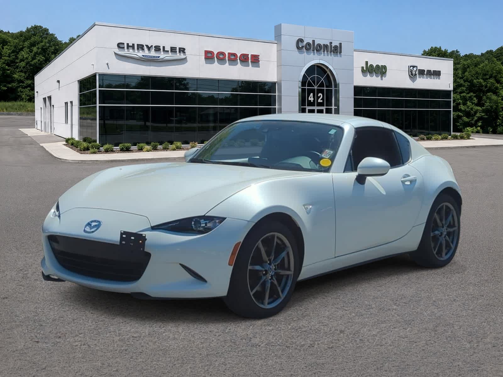 Used 2019 MAZDA MX-5 Miata RF Grand Touring RWD image 1