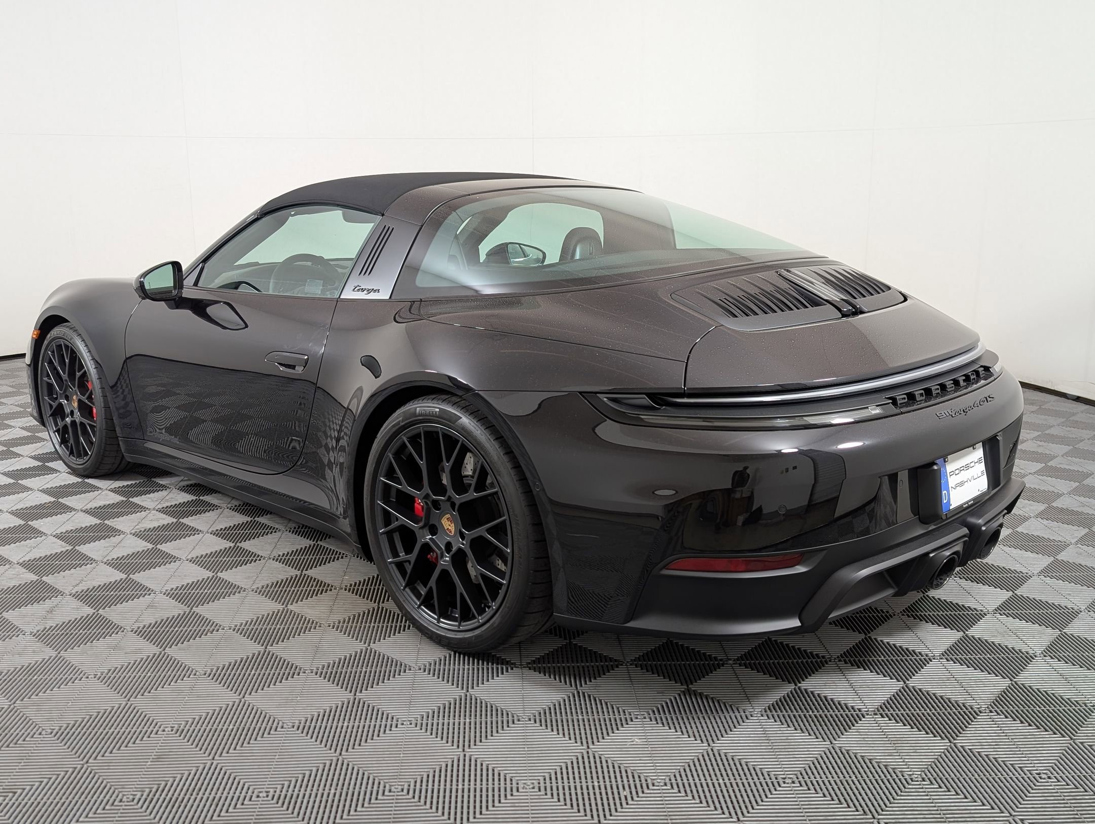 Used 2025 Porsche 911 Targa 4 GTS image 3