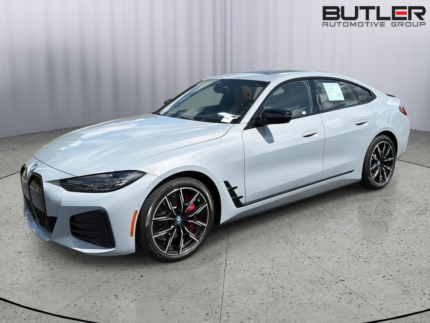 Used 2024 BMW i4 eDrive40 w/ M Sport Package RWD image 1