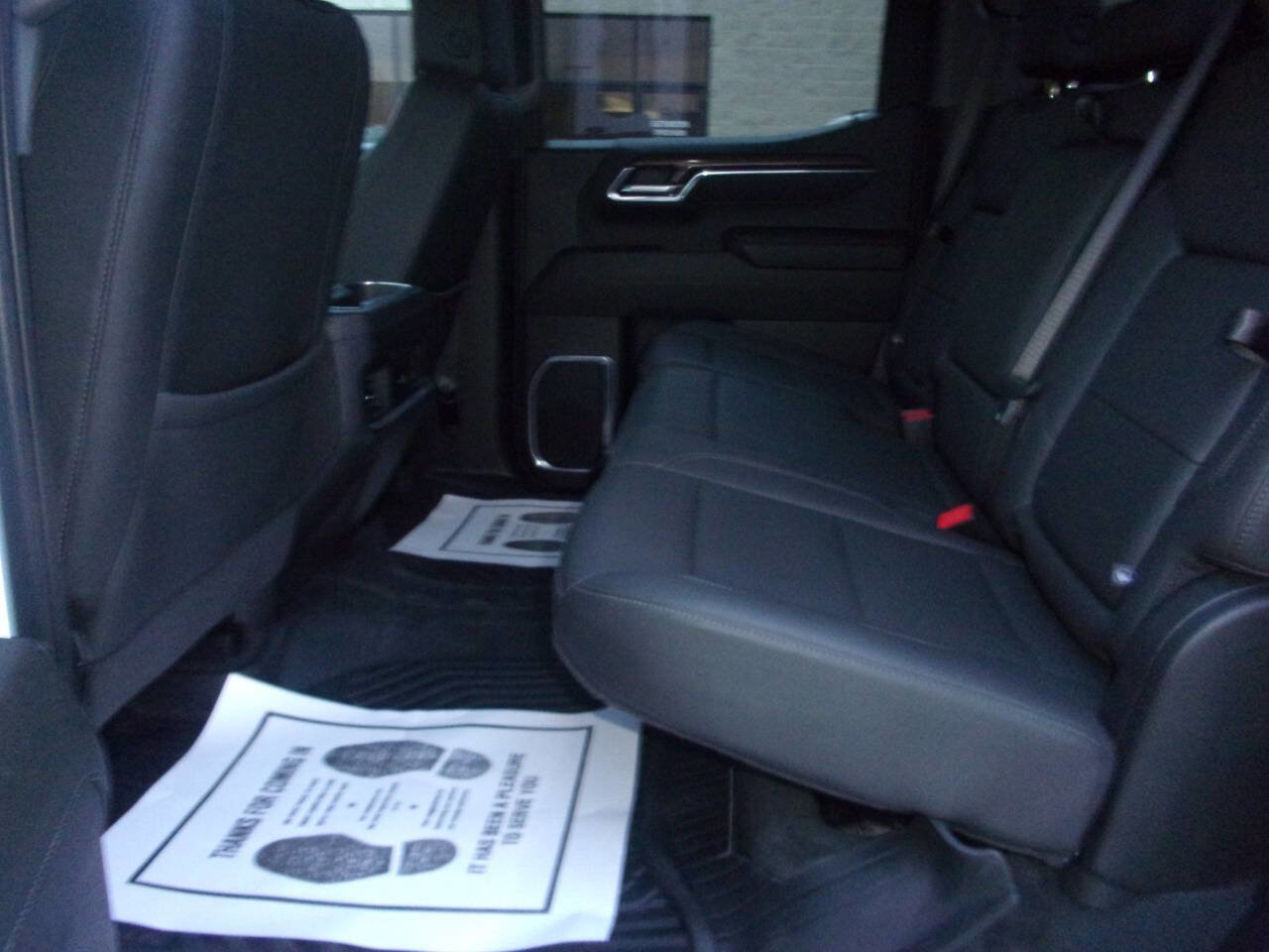 Used 2025 Chevrolet Silverado 1500 LT Trail Boss w/ Convenience Package II image 16