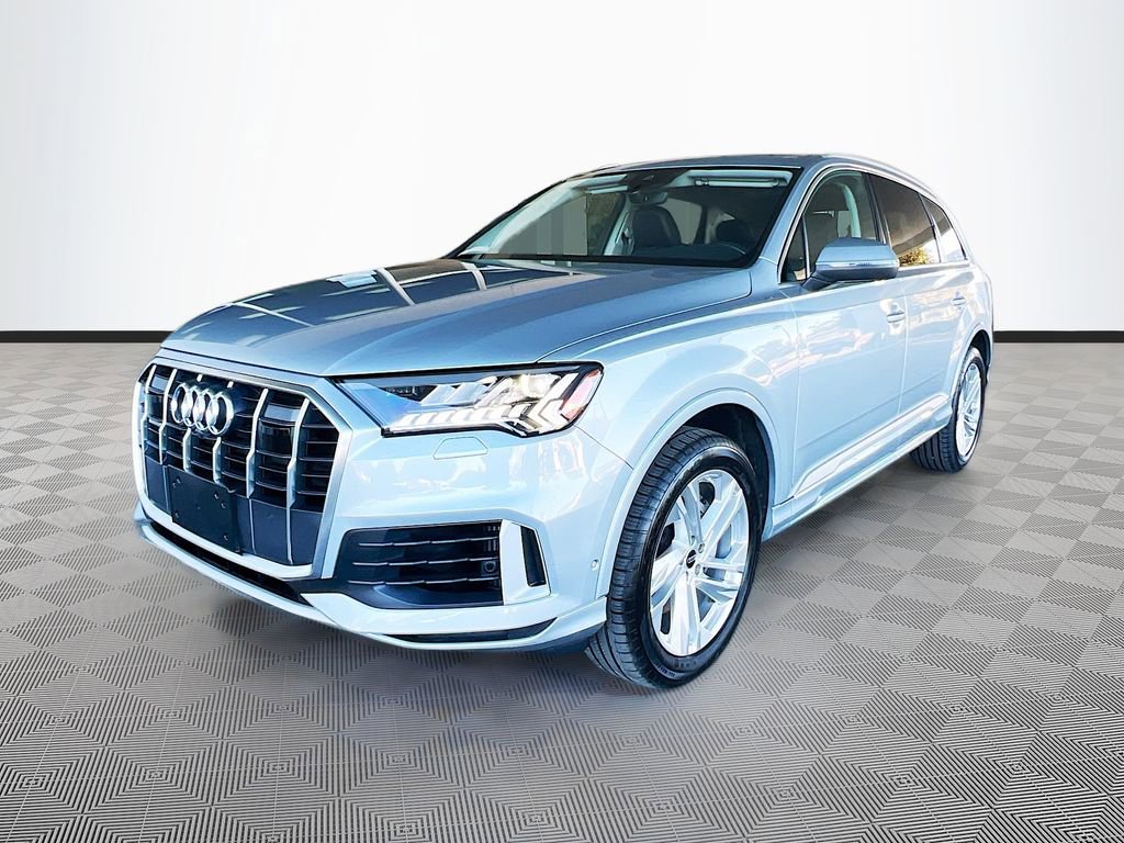 Used 2024 Audi Q7 3.0T Premium Plus AWD/4WD image 3