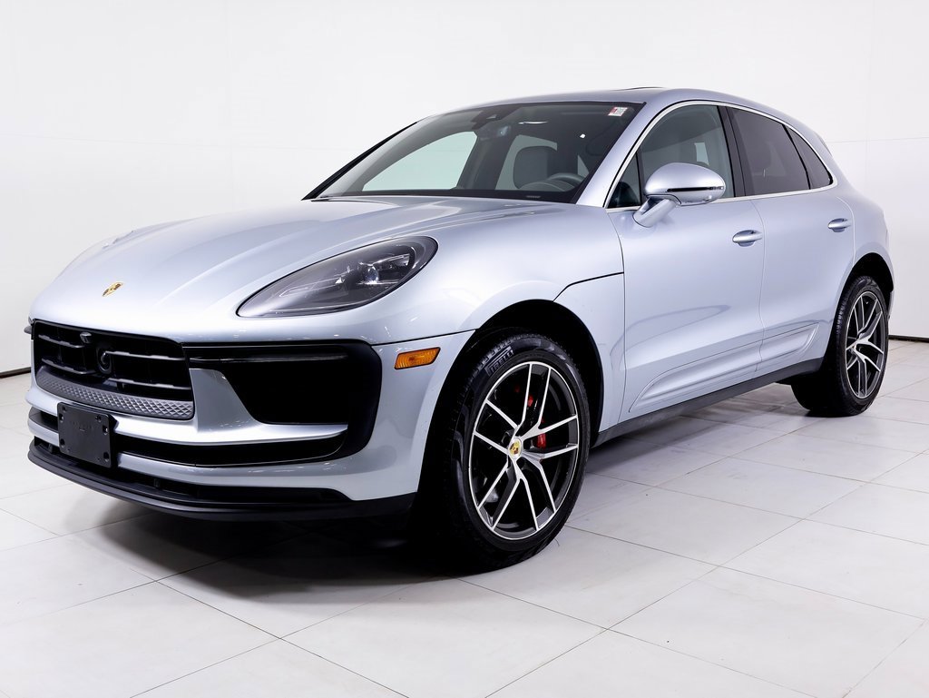 Certified 2023 Porsche Macan S w/ Premium Package Plus