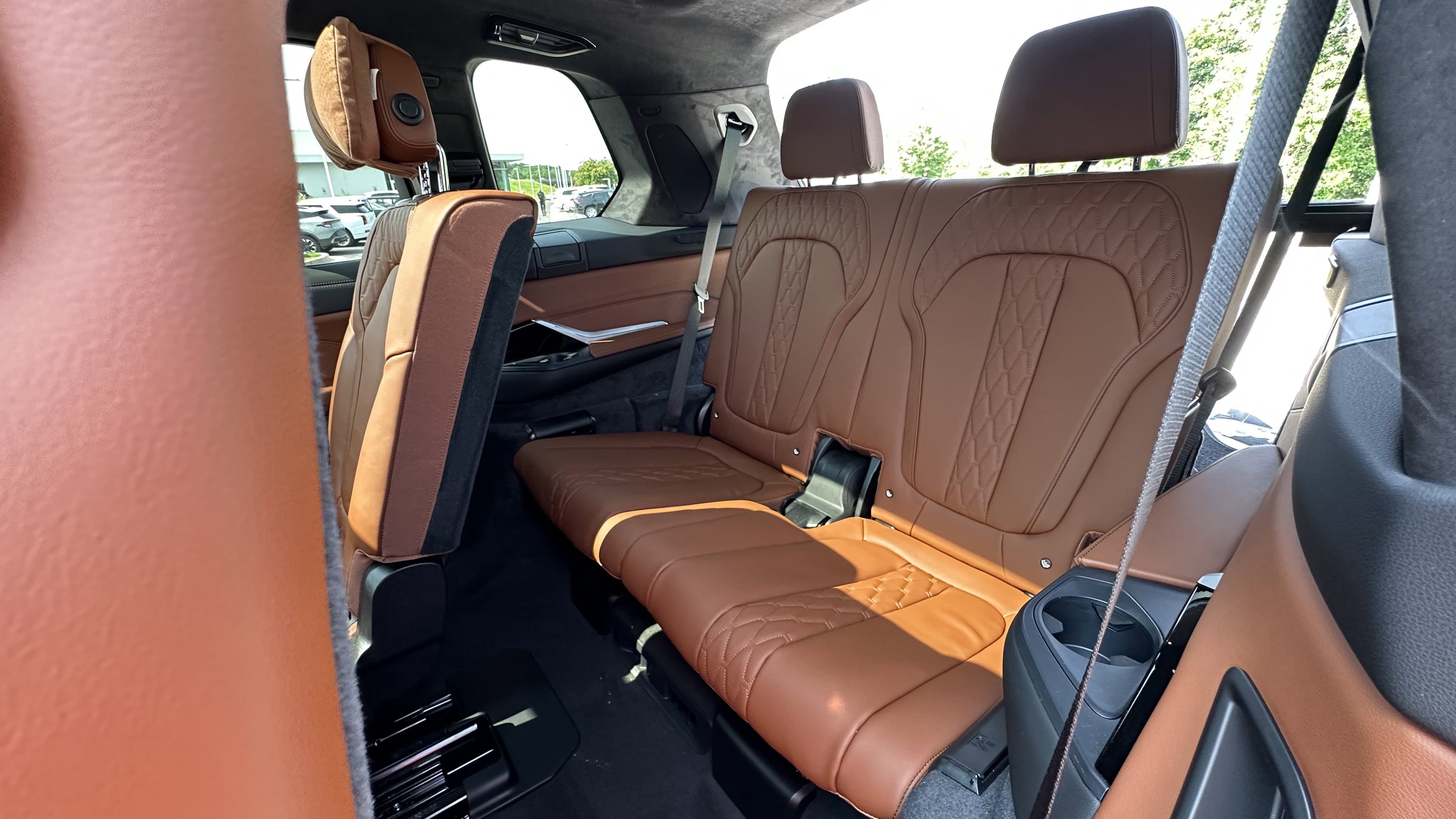 Used 2026 BMW X7 M60i image 32