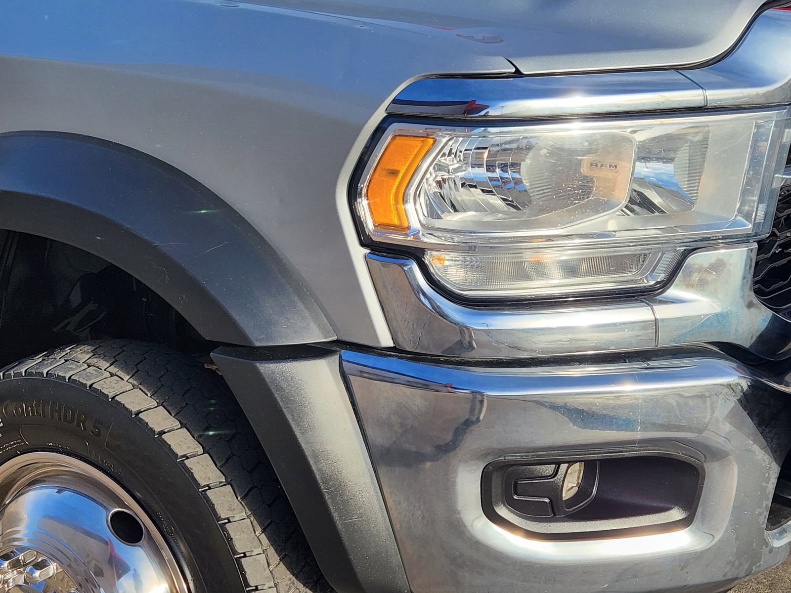 Used 2022 RAM 5500 Tradesman w/ Chrome Appearance Group image 9