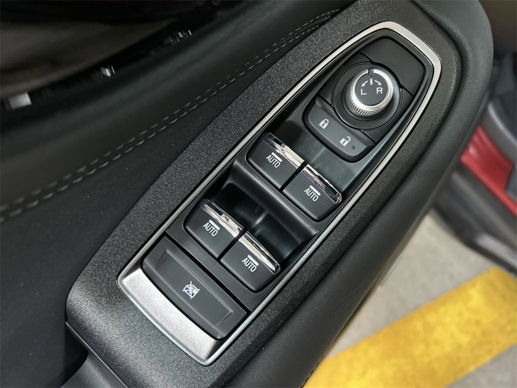 Certified 2025 Subaru Outback Limited image 16