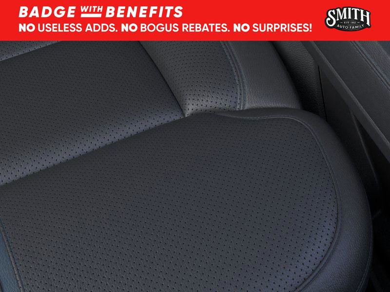 New 2025 Ford F250 Platinum image 17