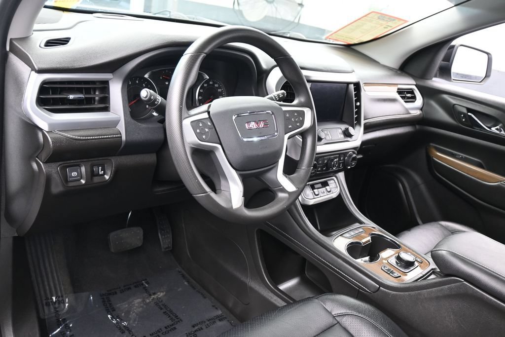 Used 2023 GMC Acadia SLE w/ Driver Convenience Package FWD image 48