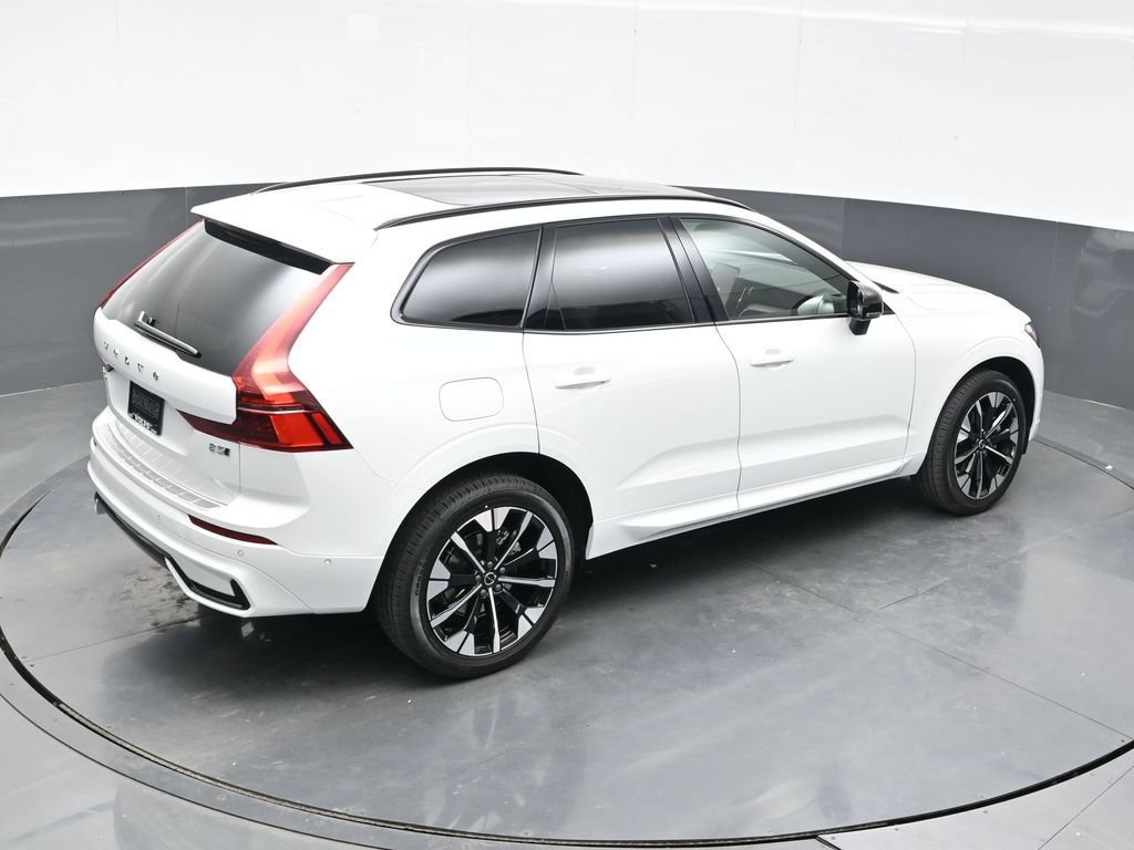 New 2026 Volvo XC60 B5 Plus w/ Climate Package AWD/4WD image 27