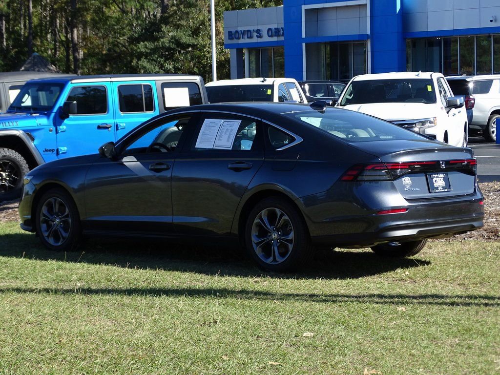 Used 2024 Honda Accord EX image 4