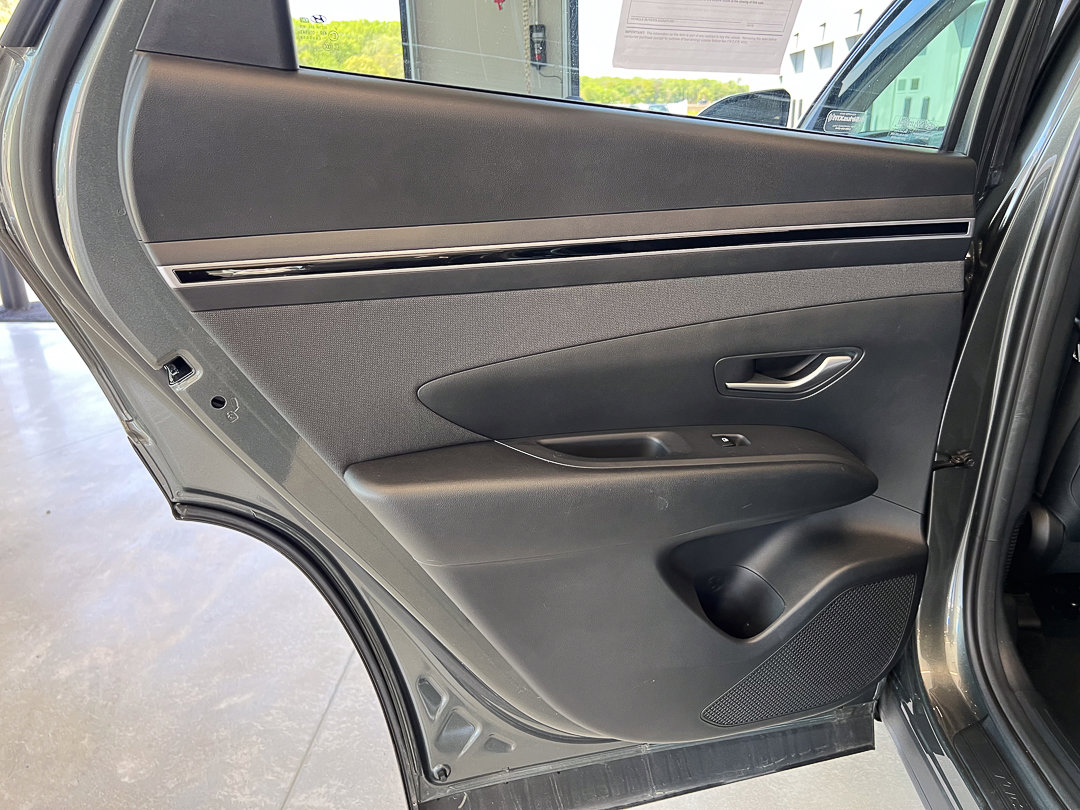 Used 2023 Hyundai Tucson SEL w/ Convenience Package AWD/4WD image 31