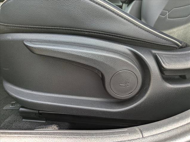 Used 2023 Kia Forte GT-Line w/ GT-Line Premium Package image 11