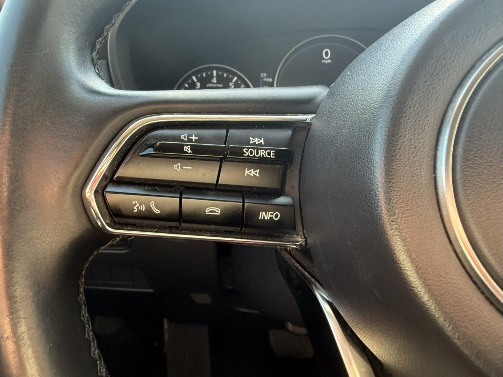 Used 2024 MAZDA CX-90 3.3 Turbo w/ Preferred Plus AWD/4WD image 19