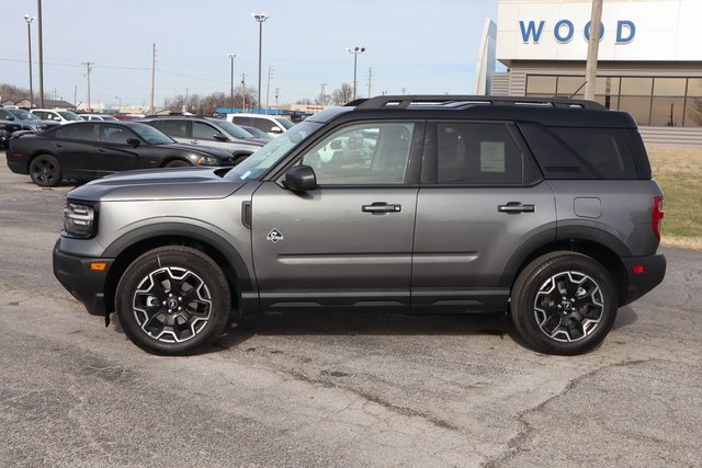 New 2025 Ford Bronco Sport Outer Banks image 3