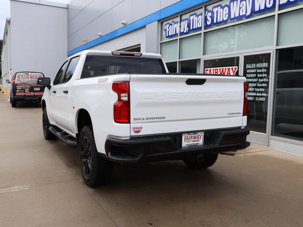 Certified 2021 Chevrolet Silverado 1500 Custom Trail Boss w/ Safety Confidence Package AWD/4WD image 8