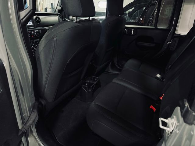 Used 2018 Jeep Wrangler Unlimited Sport S image 20
