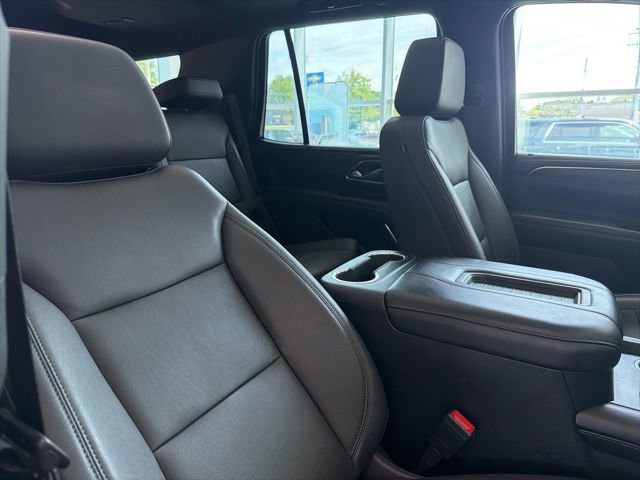 Used 2022 Chevrolet Tahoe LT w/ Luxury Package AWD/4WD image 30