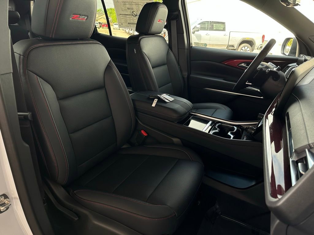 New 2026 Chevrolet Traverse Z71 w/ Enhanced Driving Package AWD/4WD image 17