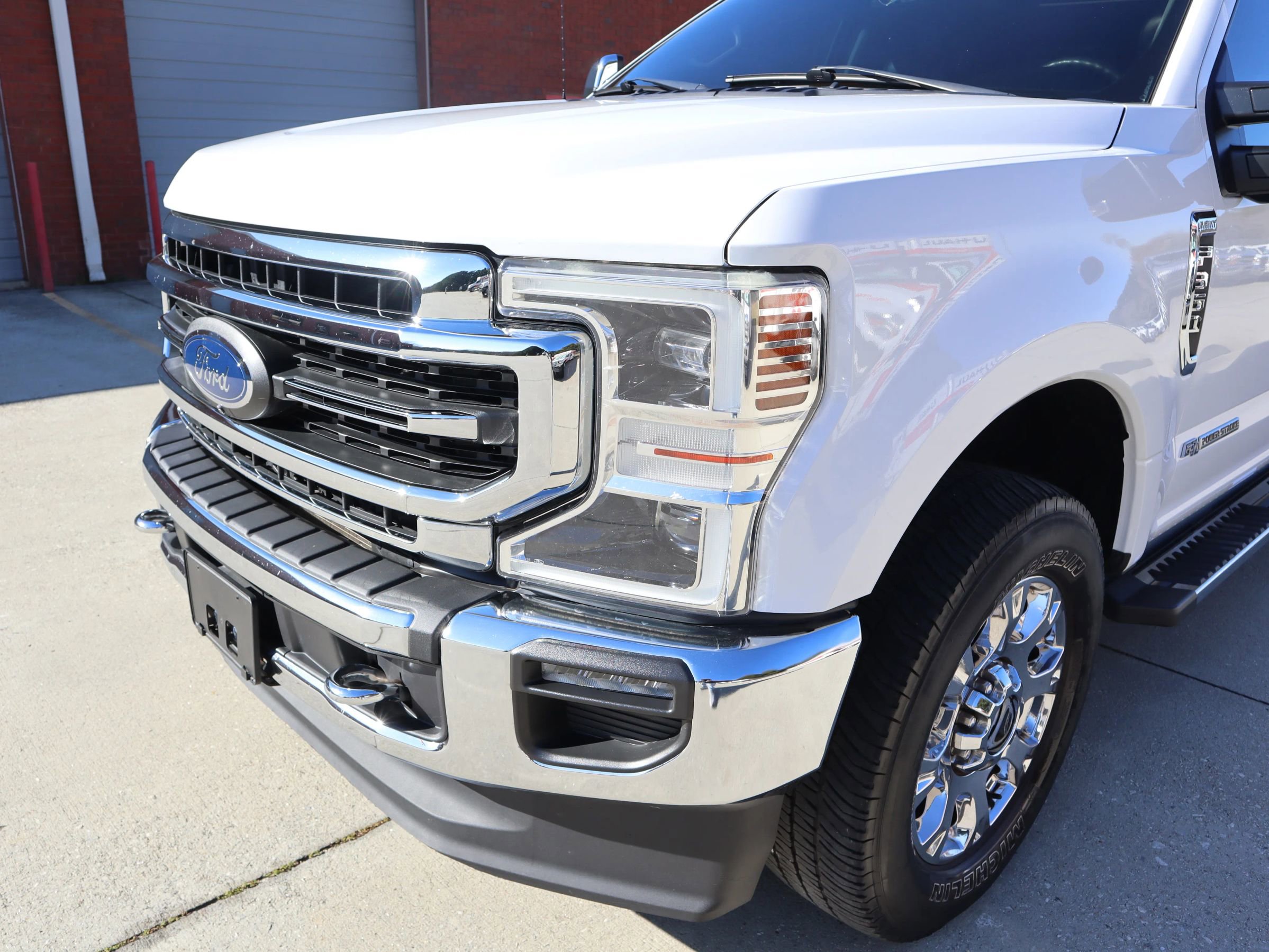 Used 2020 Ford F350 Lariat w/ Lariat Ultimate Package image 40