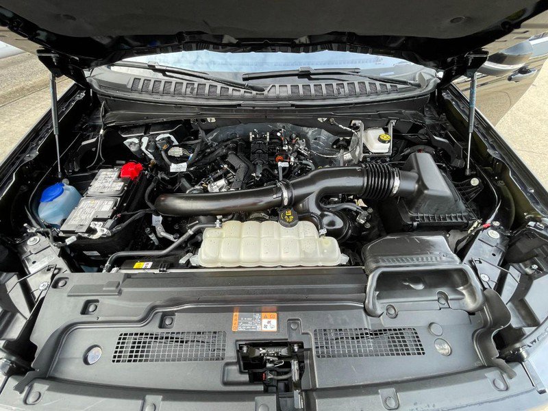 Used 2025 Ford Expedition Max Active image 12