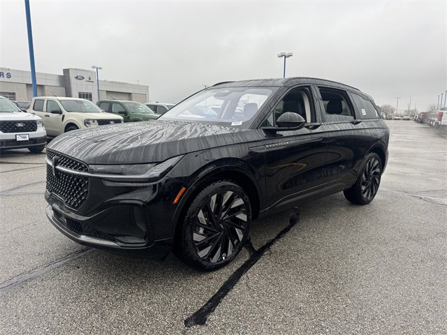 New 2026 Lincoln Nautilus Reserve w/ Jet Appearance Package image 4