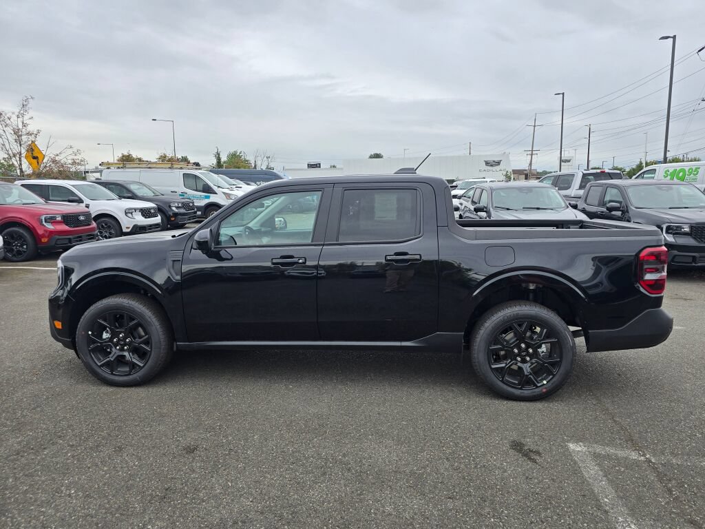 New 2026 Ford Maverick Lariat w/ Black Appearance Package AWD/4WD image 2