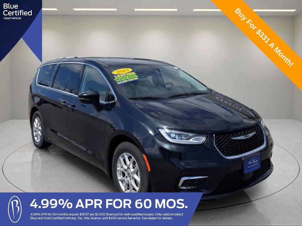 Used 2023 Chrysler Pacifica Touring-L