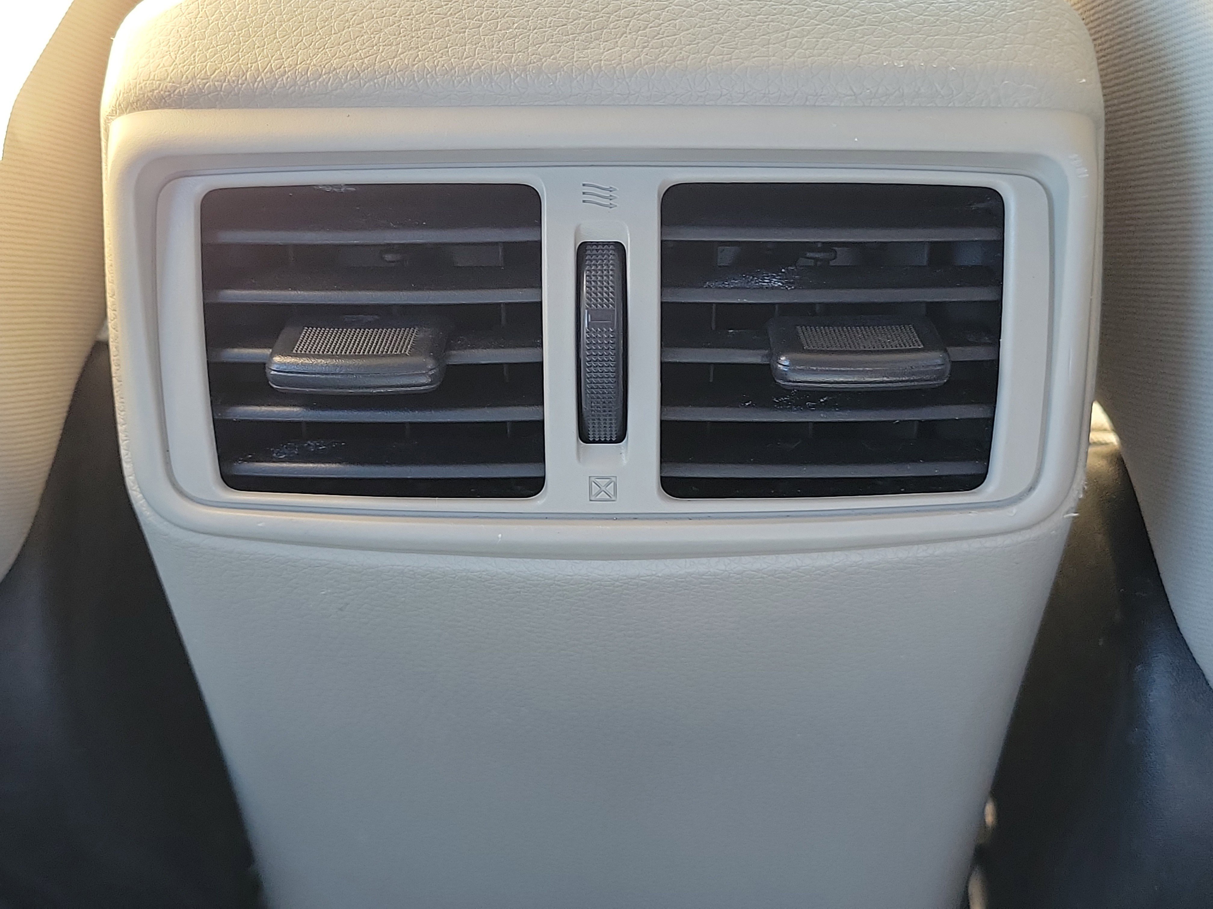 Used 2018 Nissan Rogue Sport SV image 20