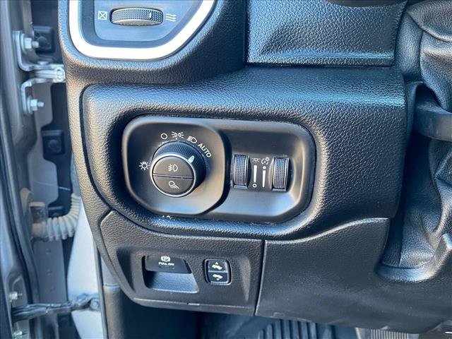 Used 2021 RAM 1500 Laramie w/ Sport Appearance Package AWD/4WD image 13