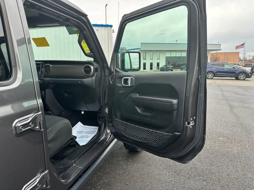 Used 2020 Jeep Wrangler Unlimited Willys image 21
