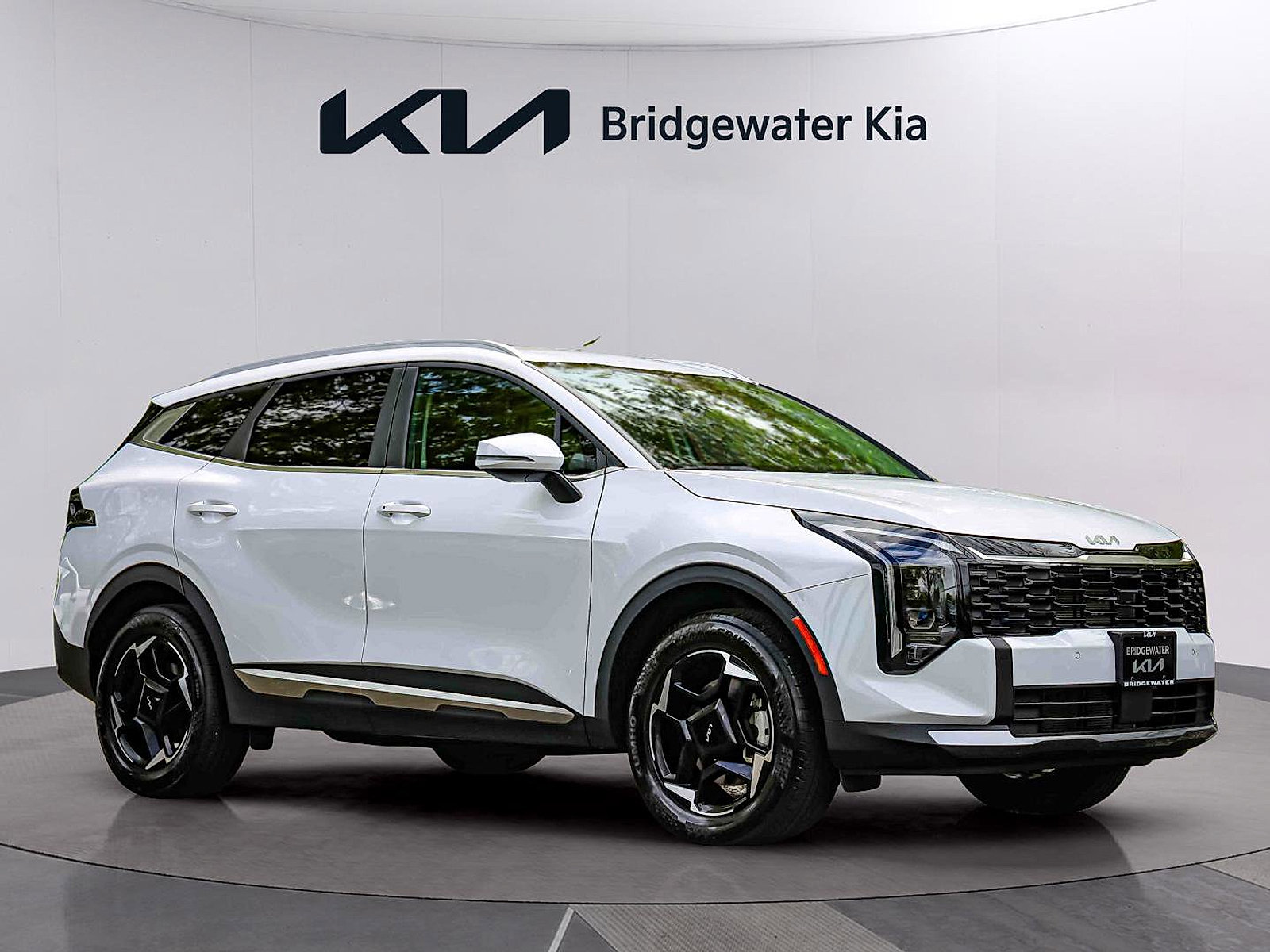 Certified 2026 Kia Sportage EX AWD/4WD image 2