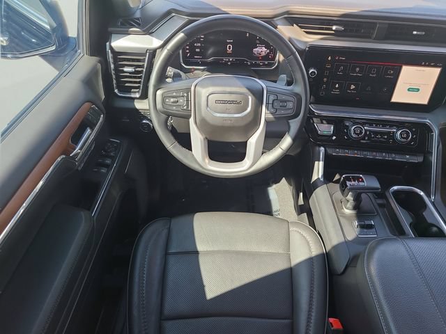 Used 2023 GMC Sierra 1500 Denali w/ Denali Reserve Package AWD/4WD image 10