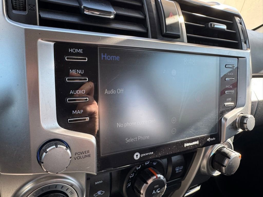 Certified 2020 Toyota 4Runner SR5 AWD/4WD image 2