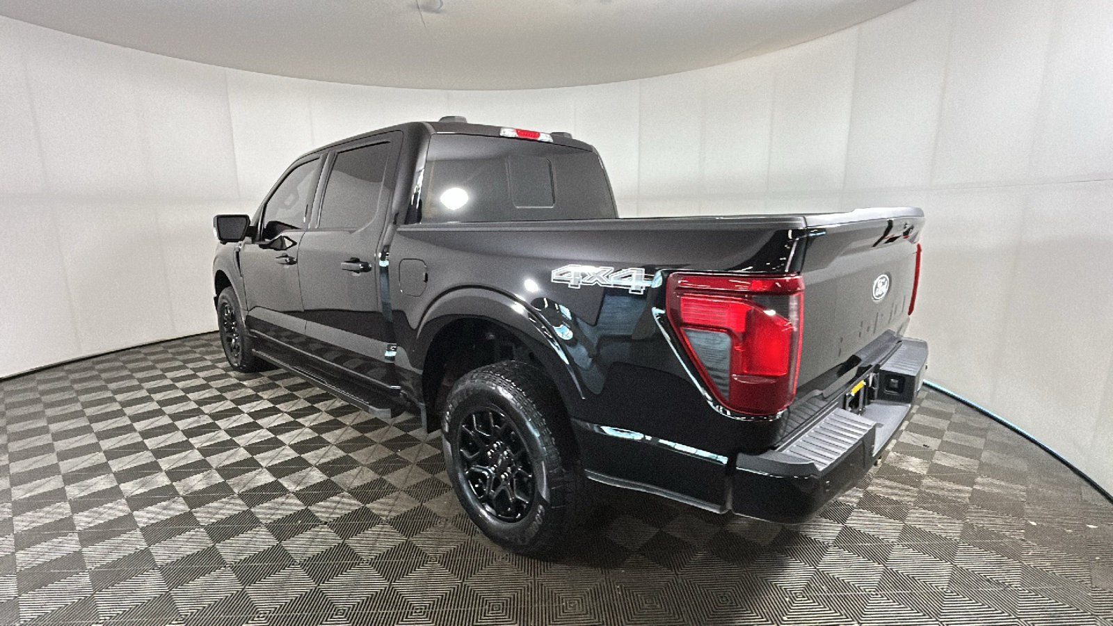 Used 2024 Ford F150 XLT w/ Equipment Group 302A MID AWD/4WD image 5