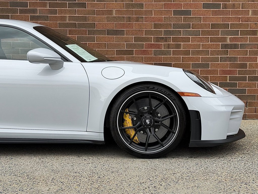 Certified 2025 Porsche 911 GT3 image 11