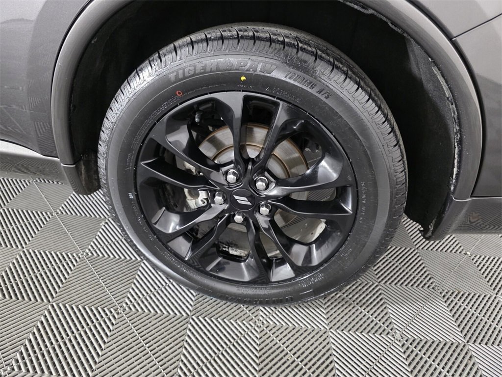 Used 2020 Dodge Durango R/T w/ Technology Group image 20