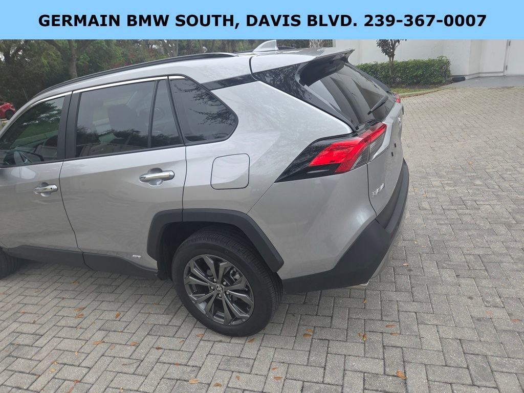 Used 2023 Toyota RAV4 Limited image 9