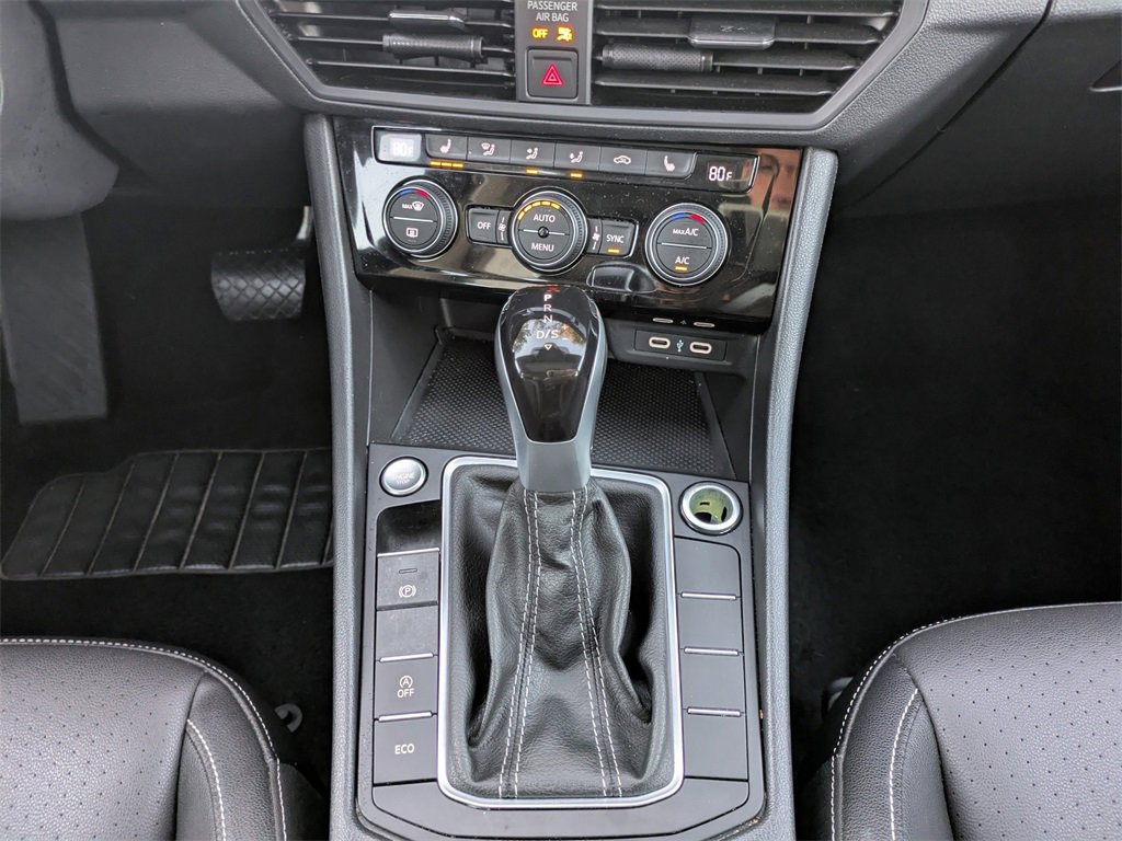 Certified 2024 Volkswagen Jetta SE image 18