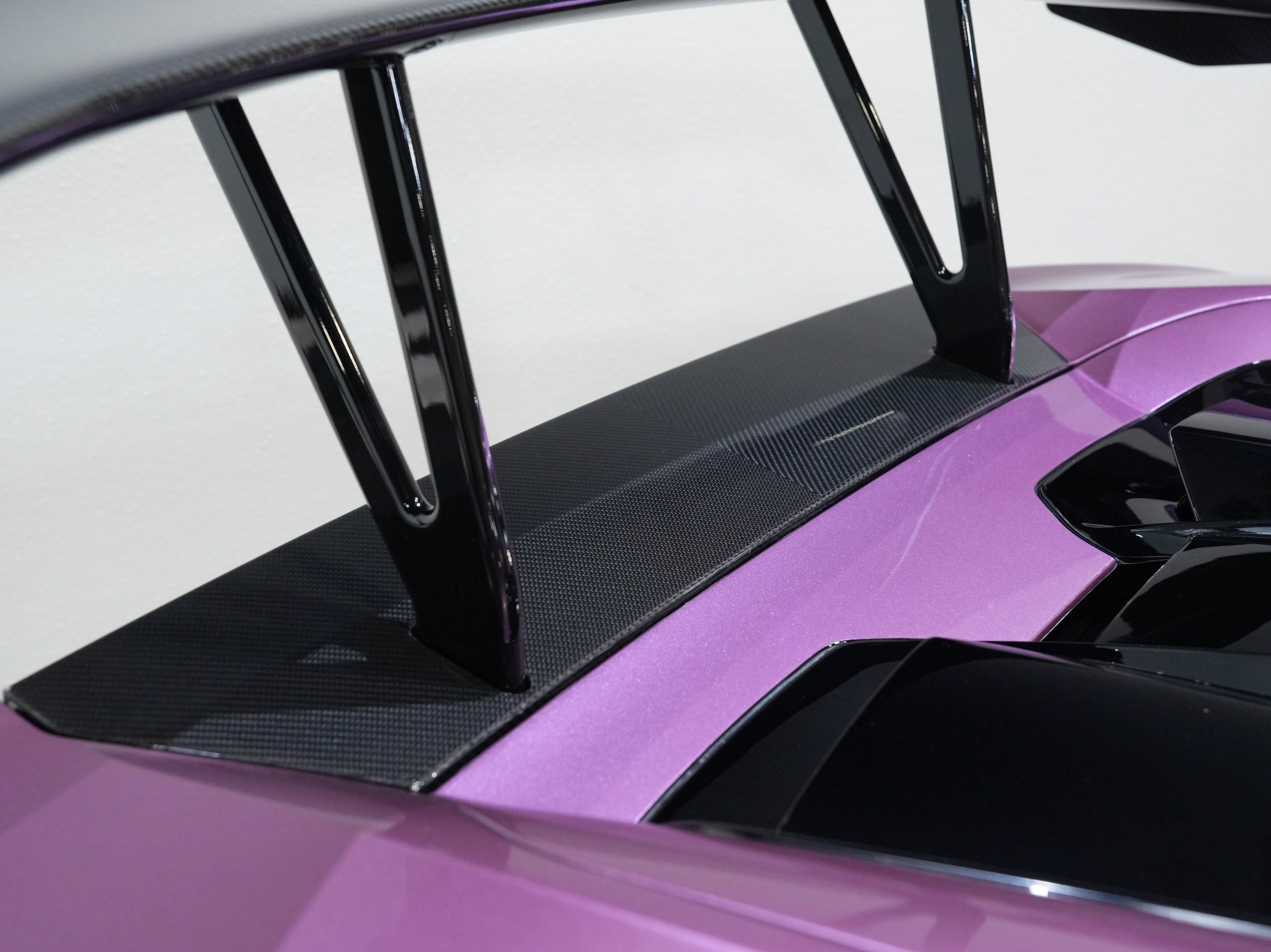 Used 2024 Lamborghini Huracan EVO image 20