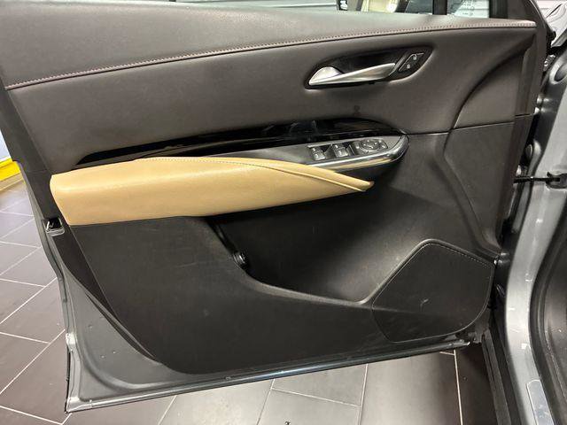 Used 2024 Cadillac XT4 Luxury w/ Cold Weather Package FWD image 41