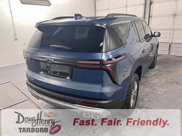 New 2026 Chevrolet Traverse LT w/ Driver Confidence Package FWD image 8