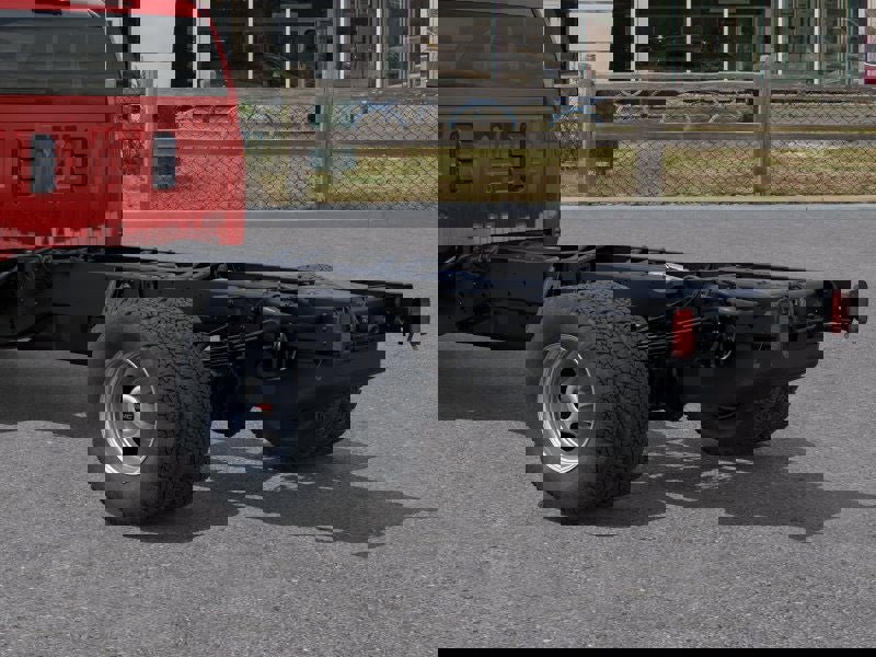 New 2025 GMC Sierra 3500 Pro w/ Convenience Package image 14