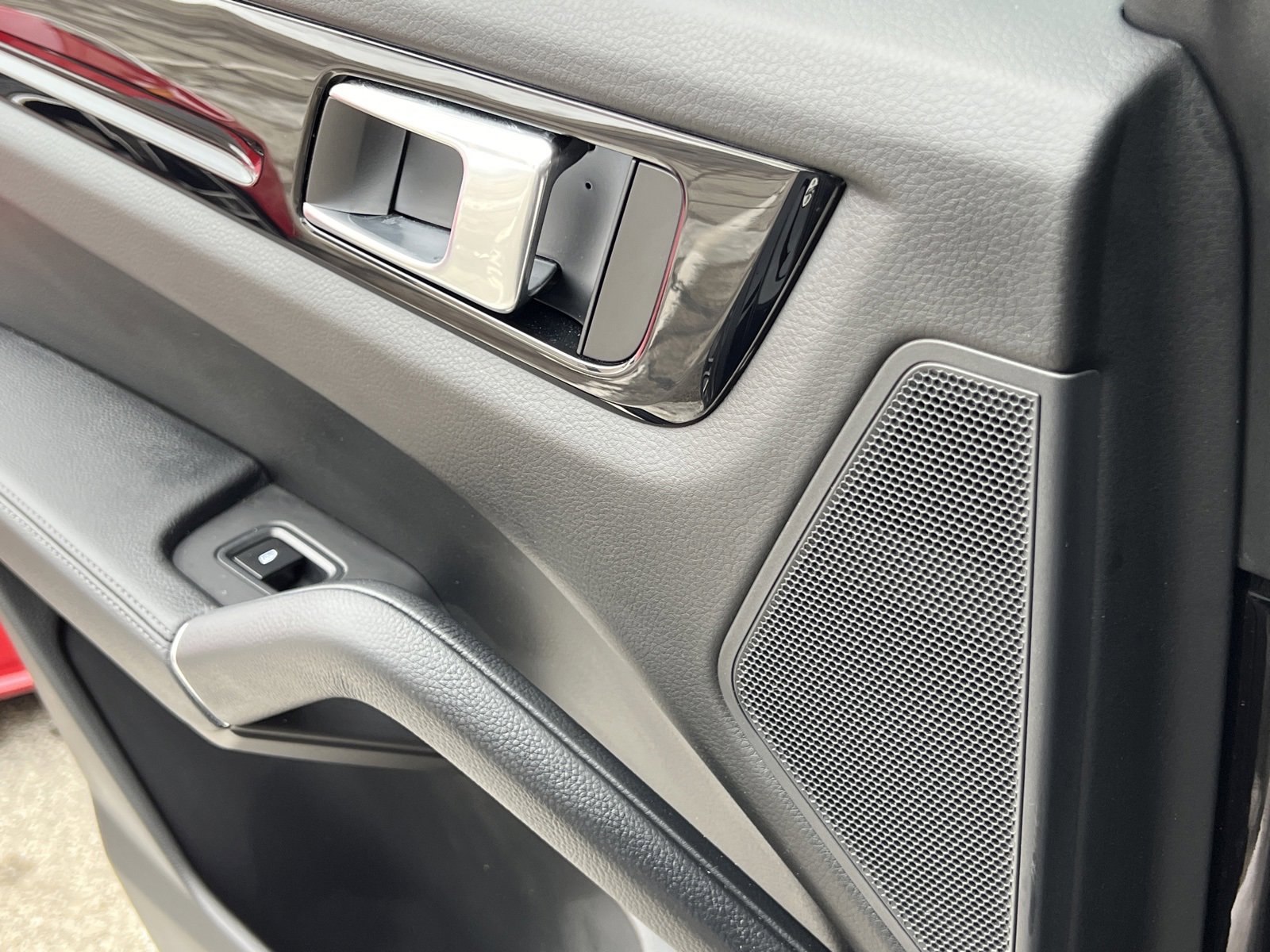 Certified 2023 Porsche Cayenne image 32